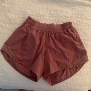 Lululemon Hotty Hot Short